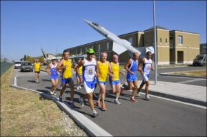 Il passaggio della staffetta all interno della Base del COA