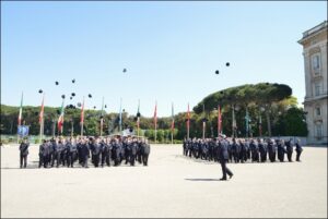 Il rompete le righe del 17 Corso Sergenti Minerva