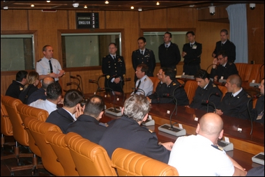 Ill Col.Magnani saluta i frequentatori
