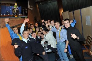 foto di gruppo giovani