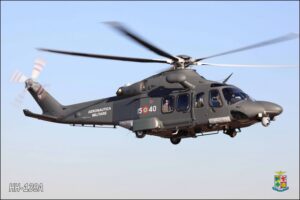 elicottero in volo