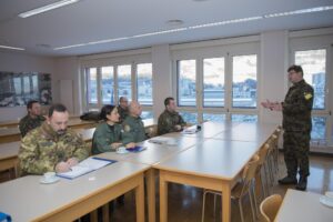 INCONTRI BILATERALI TRA L'AERONAUTICA MILITARE E LA SWISS AIR FORCE - Aeronautica