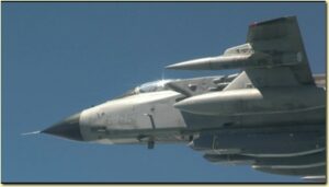 aereo militare in volo