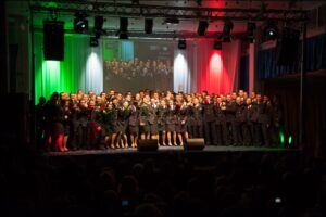 L-intero-corso-sul-palco