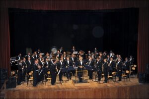 La Banda Musicale dellAeronautica Militare durante in una fase del concerto
