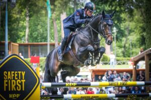 atleta marziani, salto a cavallo