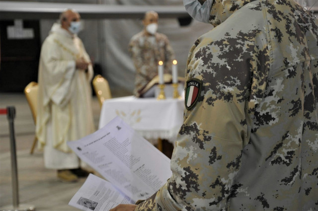Missione-in-Kuwait_un-dono-dal-cielo_rito-religioso
