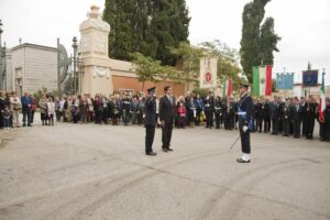 Onori al Comandante del Presidio Militare di Frosinone ed al Vice Prefetto di Frosinone2