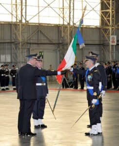 PASSAGGIO DELLA BANDIERA DI REPARTO AL NEO COMANDANTE