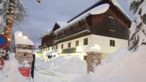 TERMINILLO, EMERGENZA NEVE: L'AERONAUTICA MILITARE IN SOCCORSO ALLE AUTORITÀ LOCALI CHIAMATE