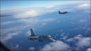 aerei militari in volo