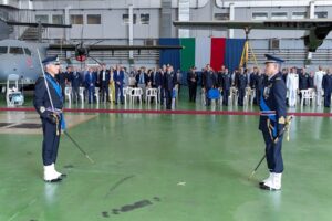 Colonnello uscente e subentrante in occasione del cambio direzione 11