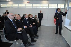 Un momento del briefing