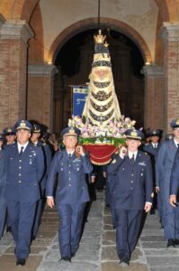Un momento della processione del 7 settembre 2014 sera a Loreto