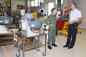 Visita Ispettore SV presso 3' RMAA - visione laboratorio