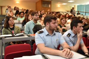 LEADERSHIP, CREATIVITÀ E REGOLE - Aeronautica Militare