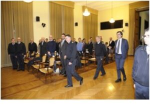 col bizzarro ingresso sala vittoria