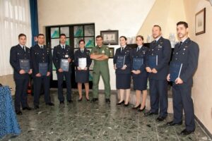 foto di gruppo al circolo Ufficiali in occasione della discussione della tesi
