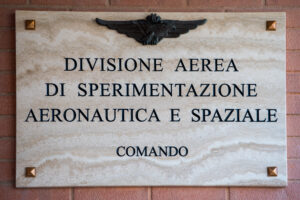 divisione aerea di sperimentazione aeronautica e spaziale