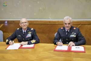 FIRMATO DAL CAPO DI STATO MAGGIORE AM IL “VADEMECUM DEL PRESIDENTE DEI SOTTUFFICIALI, GRADUATI E MILITARI DI TRUPPA (SGMT)” - Aeronautica Militare