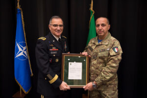 saceur-award_bruno - presentazione attestato