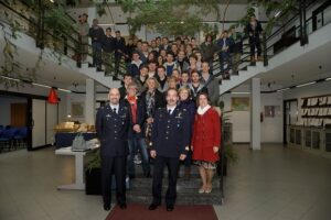 scuole superiori in visita al 1 CMR Milano Linate