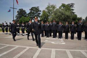 un-momento-della-cerimonia-sul-piazzale-bandiera