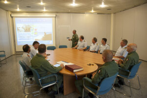 IL COMANDANTE DELLA SQUADRA AEREA IN VISITA ALL'AEROPORTO DI PRATICA DI MARE - Aeronautica Militare