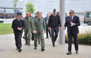 F35: VISITA IN ITALIA DEL LIGHTNING FORCE COMMANDER DELLA ROYAL AIR FORCE - Aeronautica Militare